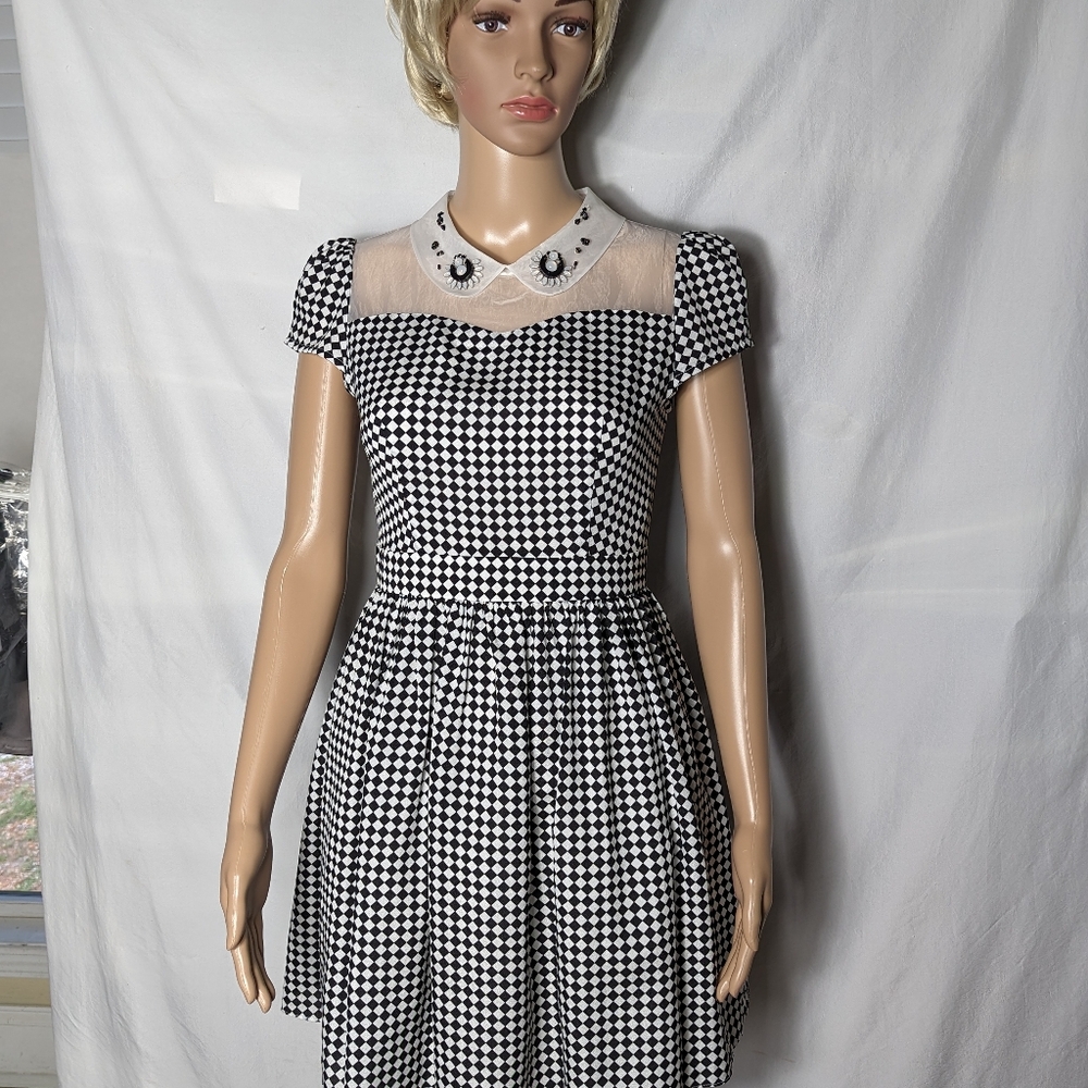 BOYI black/white checkered schoolgirl milkmaid dress sz S